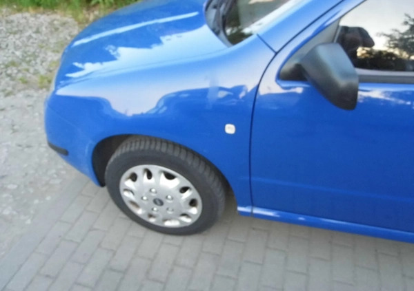 Skoda Fabia cena 4300 przebieg: 177000, rok produkcji 2003 z Wronki małe 232